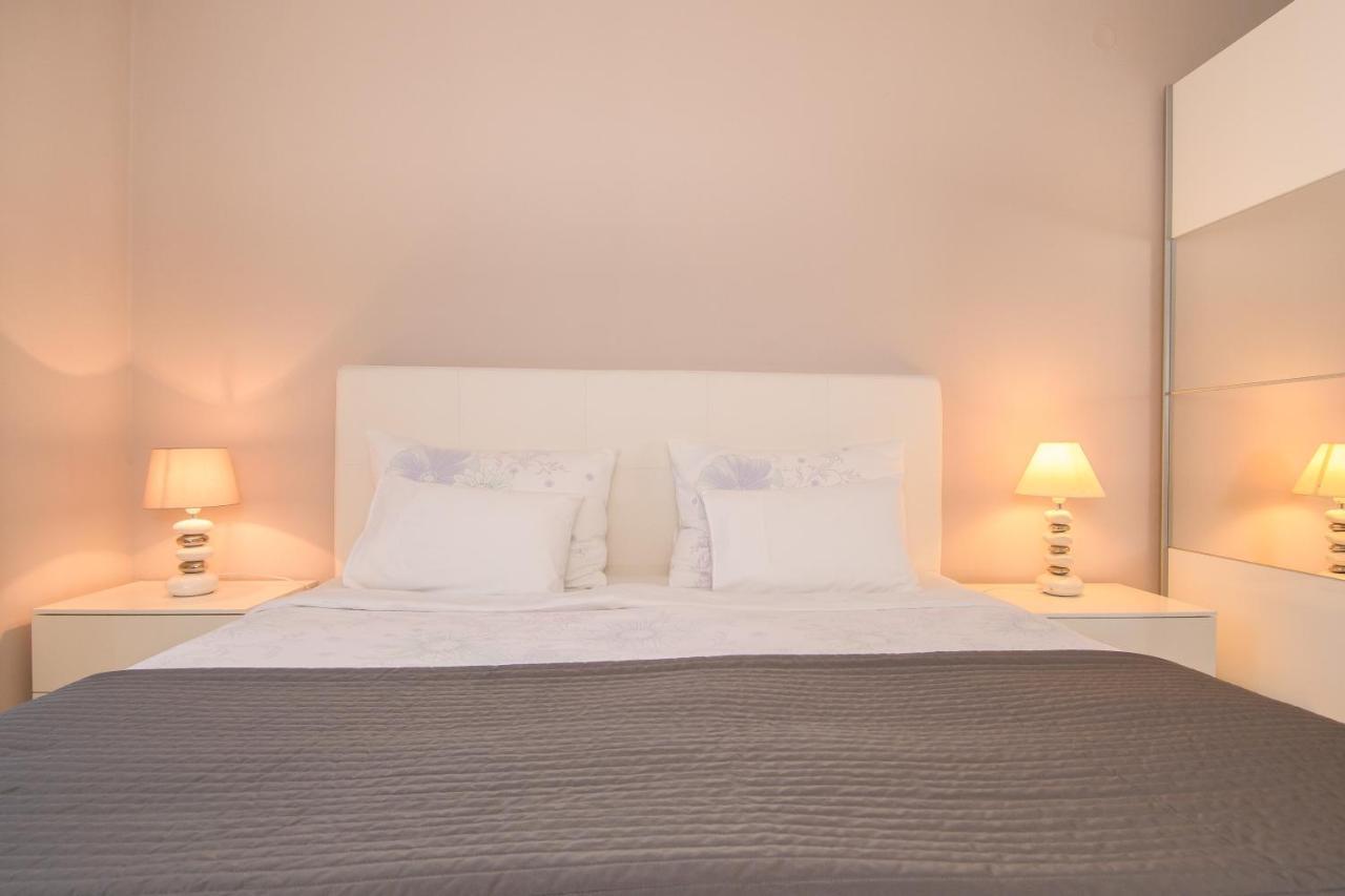 Apartments Dora Пореч Экстерьер фото